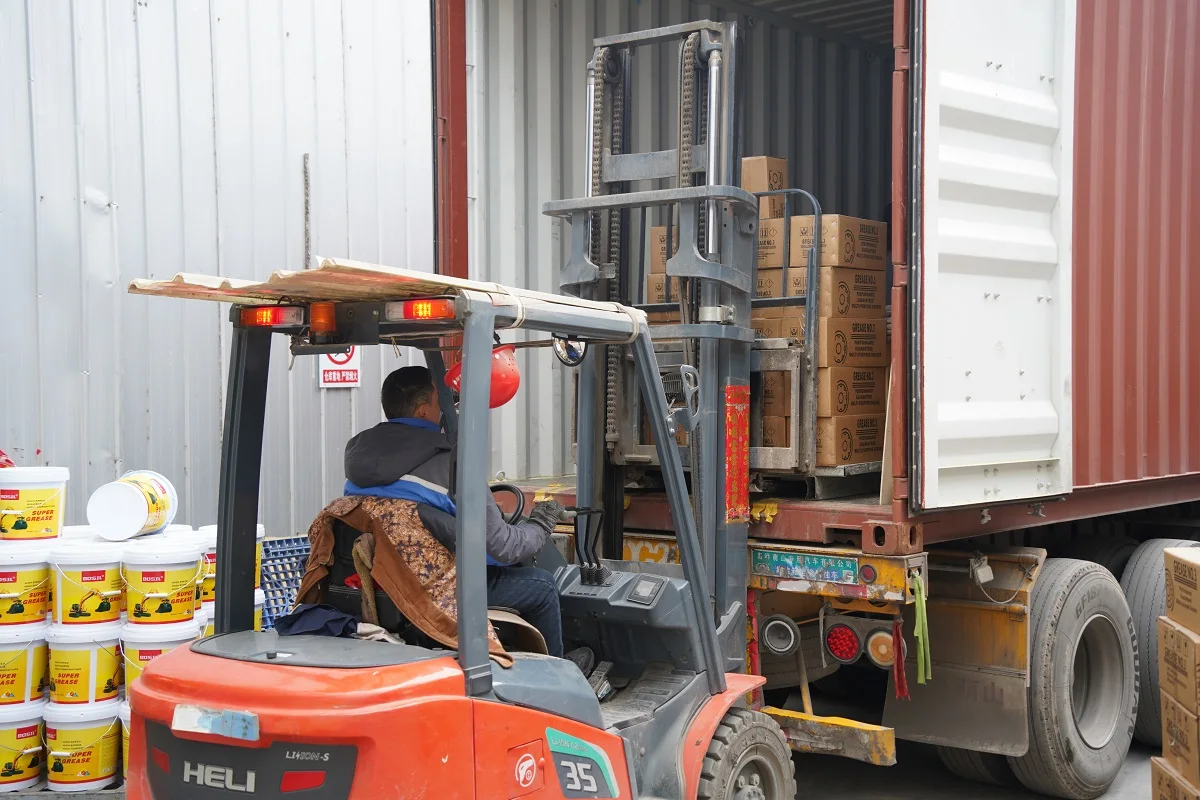 China manufacturer red grease construction machinery lubricating special grease