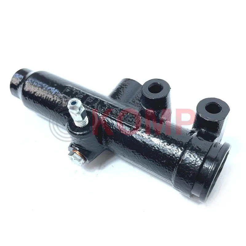 Clutch Master Cylinder For MERCEDES-BENZ Truck 0012952906 0012956006 0002956806 KG2395.1.7 KG2007.1.1 KG2007.1.3 KG2007.1.7