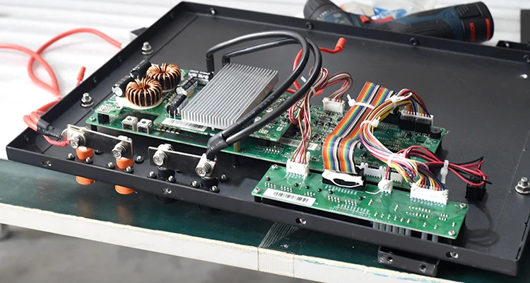 Battery Management System Smart BMS 24v 48v protection board Seplos bms with LCD screen for DIY battery pack