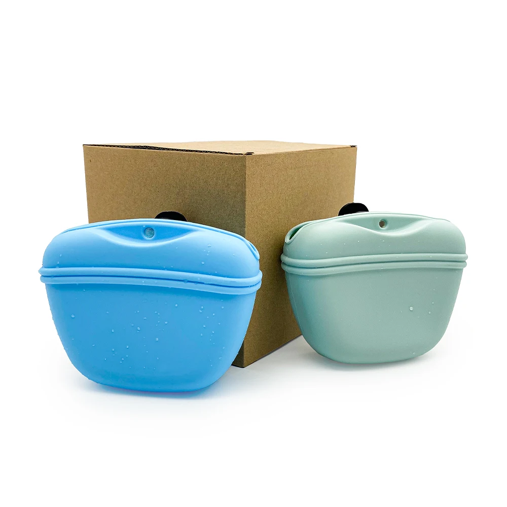 BHD NEW BPA Free Portable Silicone Dog Treat Pouch Small Pet Training Bag Container with Magnetic Closure and Waist Clip