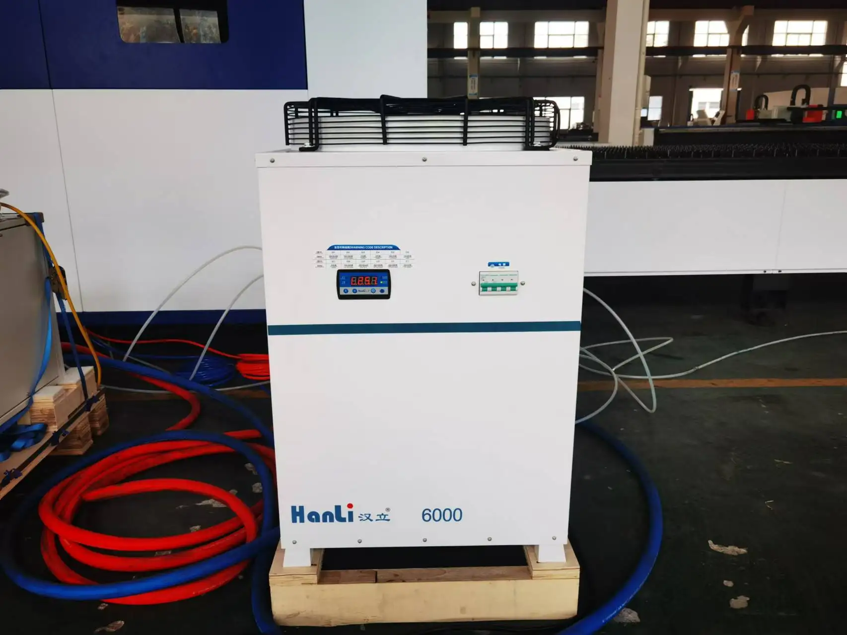 Rbqlty professional 3015 enclosed 6 kw fiber laser metal cutting machine