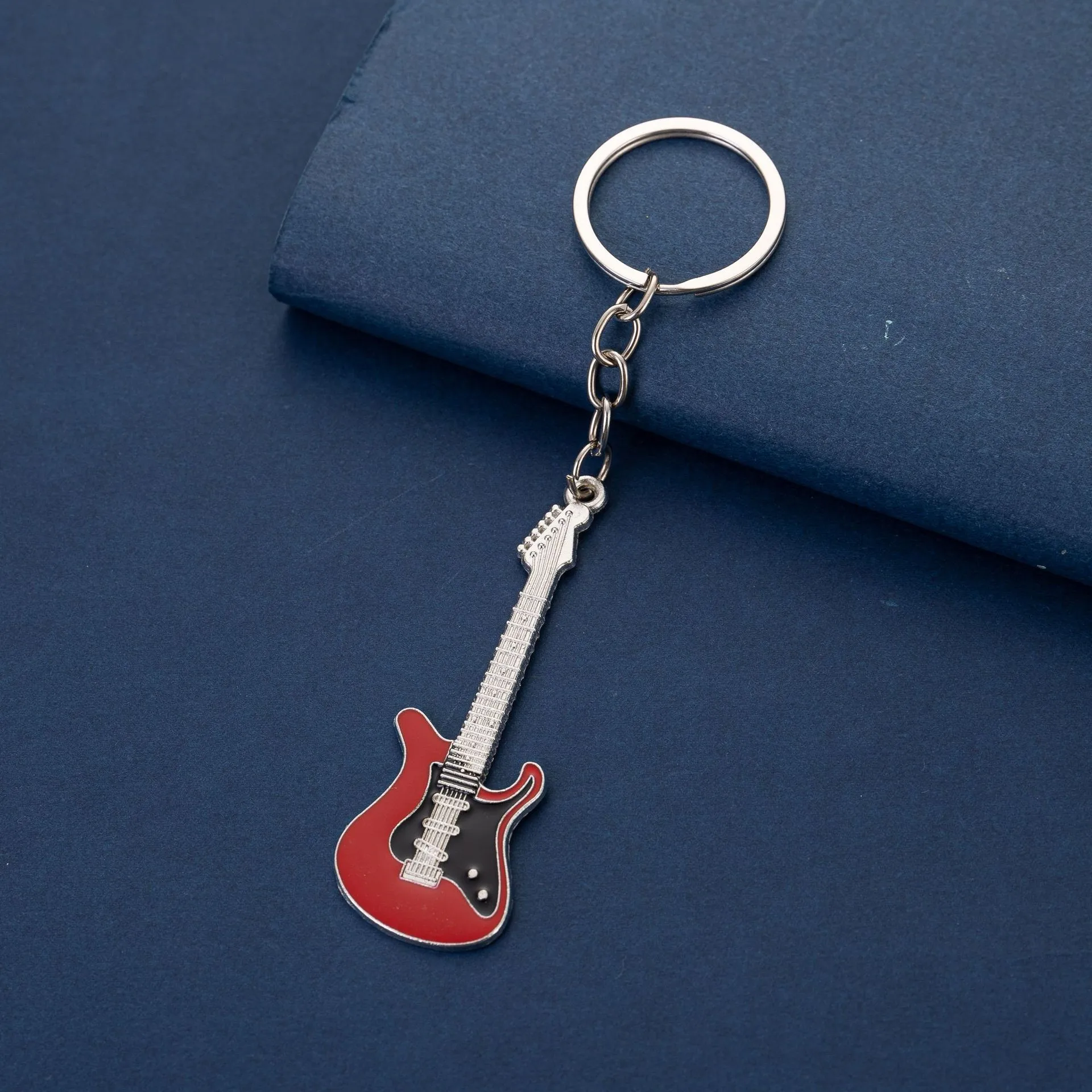 Creative Guitar Keychain