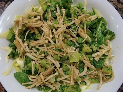 Detan Export  Cultivated Fresh Enoki Mushroom