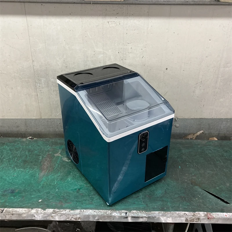 Ce Gs Custom Wholesale 12pcs Bullet Shape Ice Maker For Homes 12-15kgs/24h with ice shaver