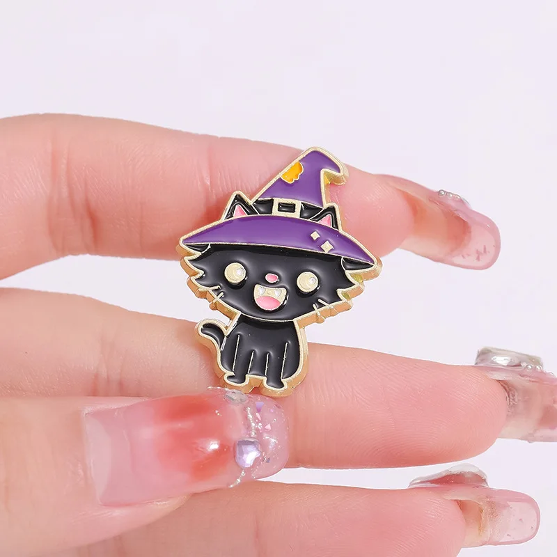 Wholesale Bat Halloween Magic Black Cat Fashion Lapel Badge Pin Souvenir Cat Customizable Enamel Pins