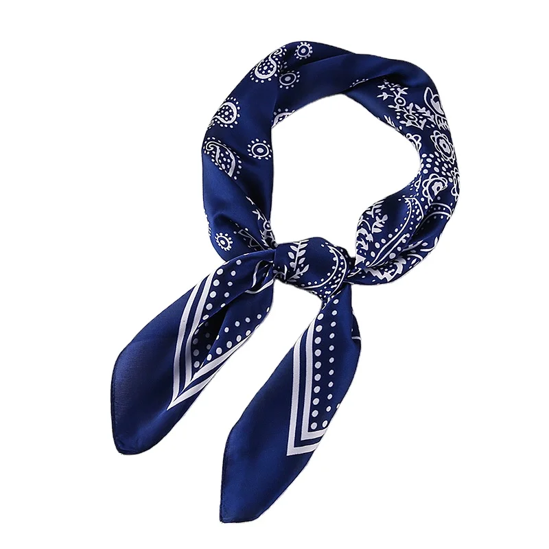 The manufacturer wholesale new silk cashew flower small square scarf han edition fashion scarf spring/summer printing small scar