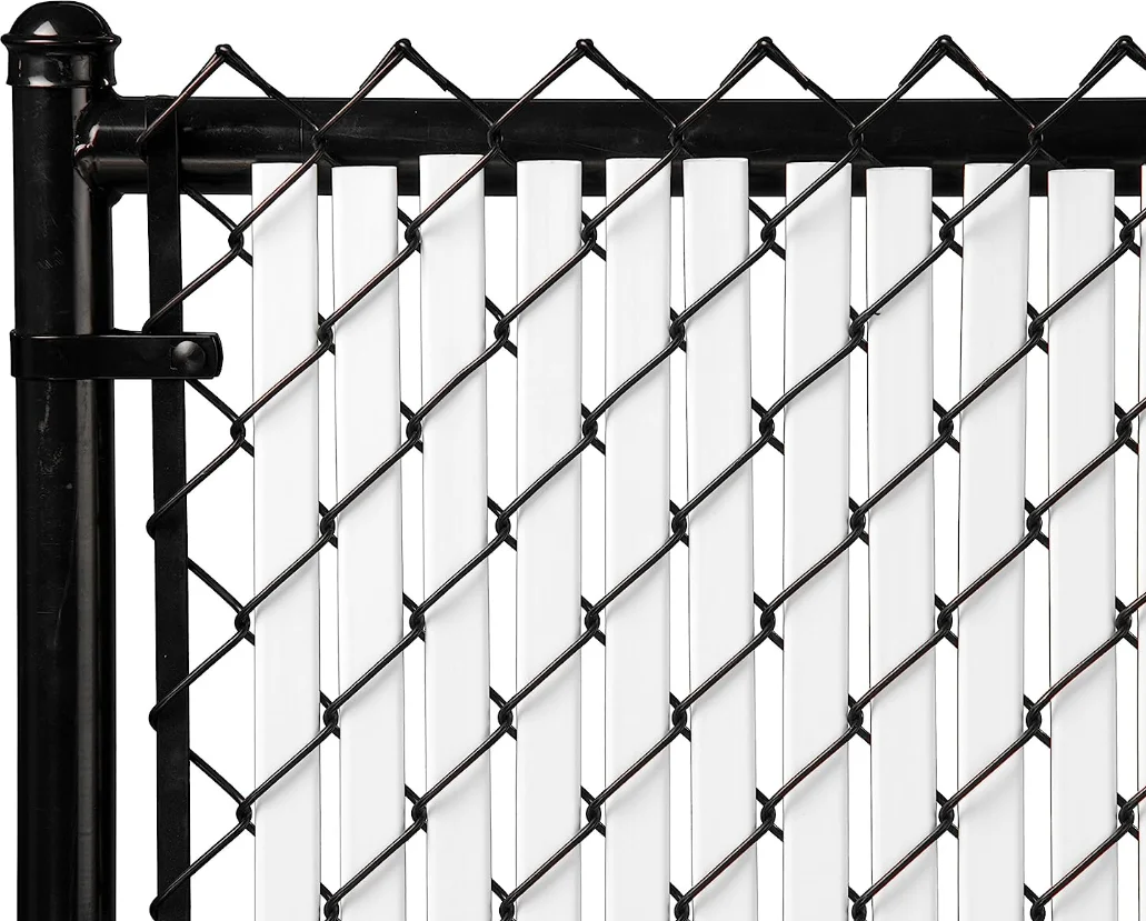 Privacy Chain Link Fence with PVC Tape Noodle Link Polyethylene Slats Visual Blockage Privacy Fence with Metal Frame