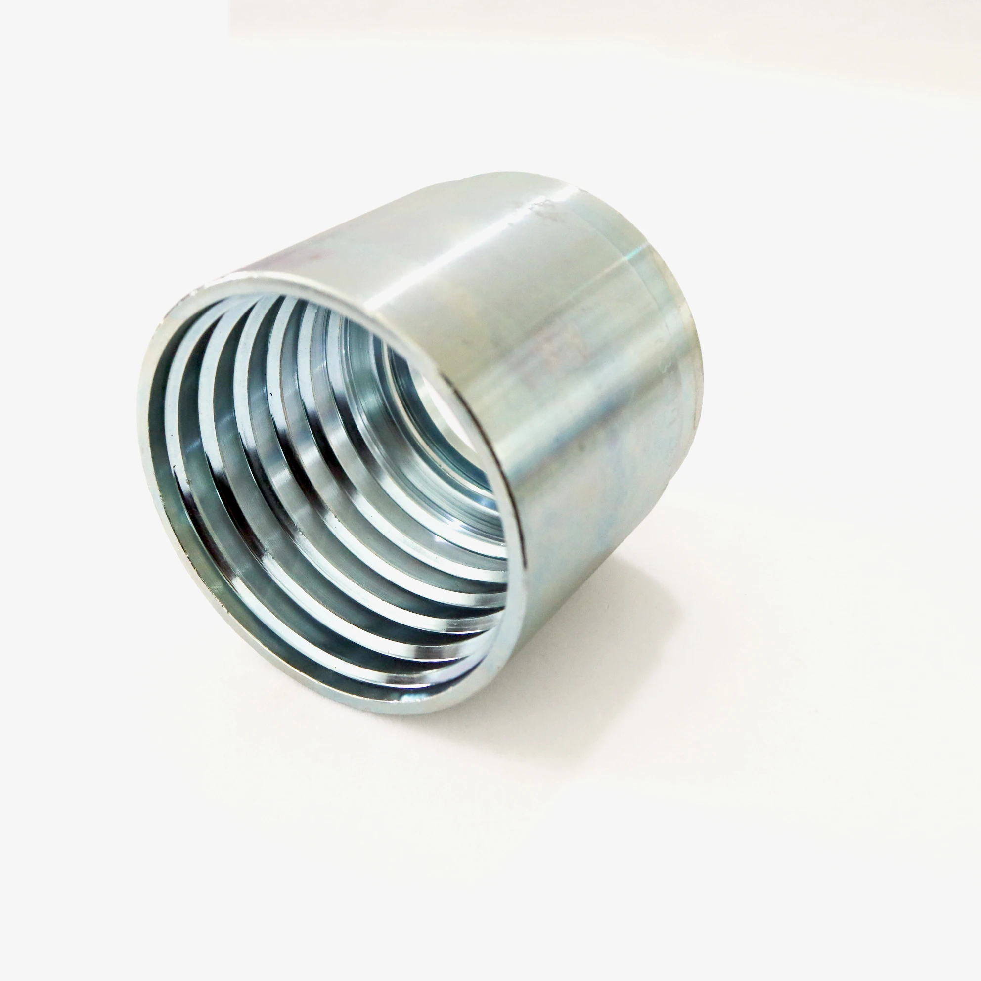 Наконечники из углеродистой стали с цинковым покрытием для гидравлического шланга 03310-06 SAE 100 R2AT /EN 853 2SN