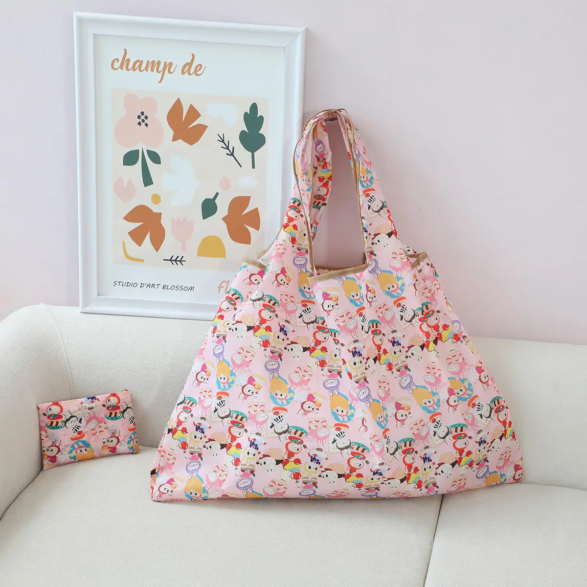 New spot Japanese cartoon shopping bag folding environmental tote bag doll oversized shopping bag