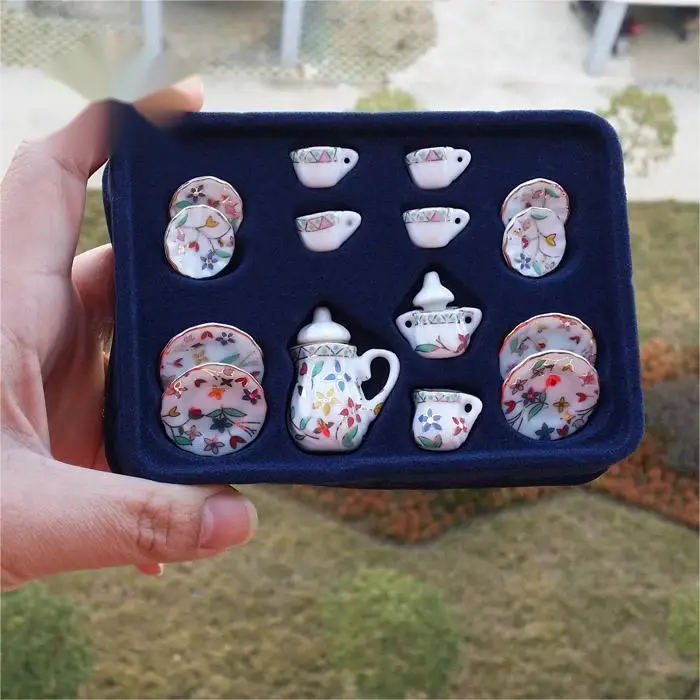 1:12 Doll House diy cottage Mini ceramic finished model Gift toys 15 tea set, dish set and cutlery set