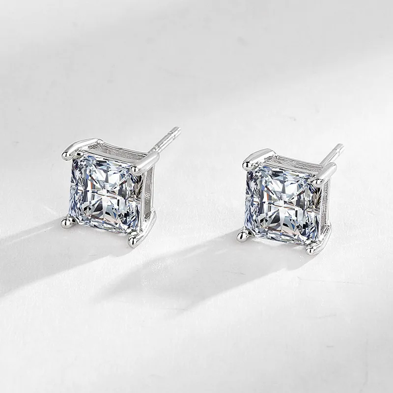 S925 Sterling Silver Square Diamond Four Claw Earrings for Men and Women Super Flash Single Diamond Senior Sense Earrings
