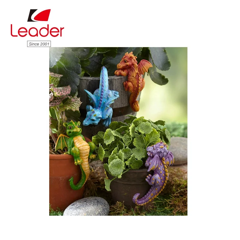 New Best Outdoor Accessory Polyresin Hedgehog Flower Pot Hugger