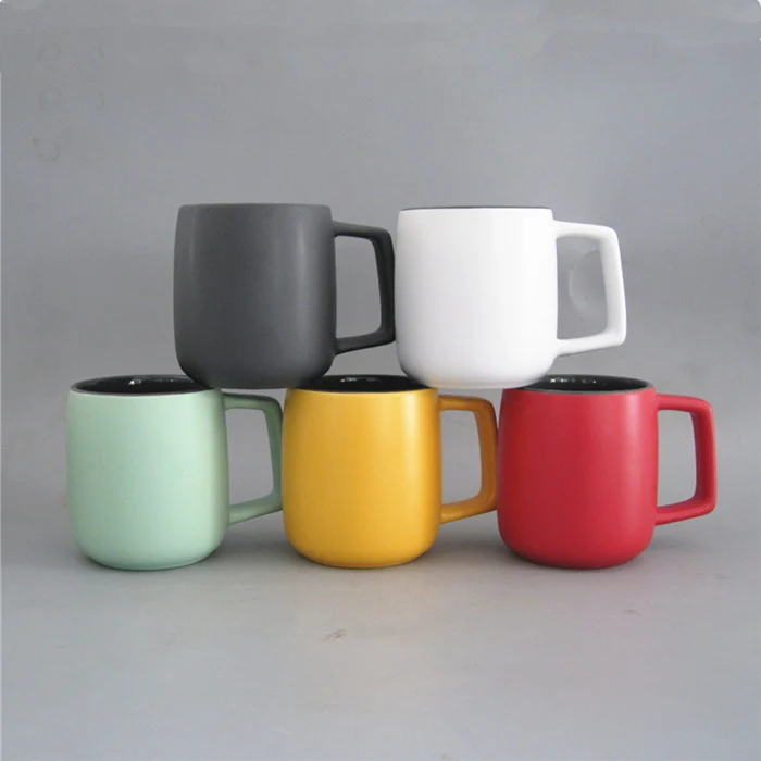 Wholesale Coffee Mugs Custom Inner Color Ceramic Mug With Square Handle