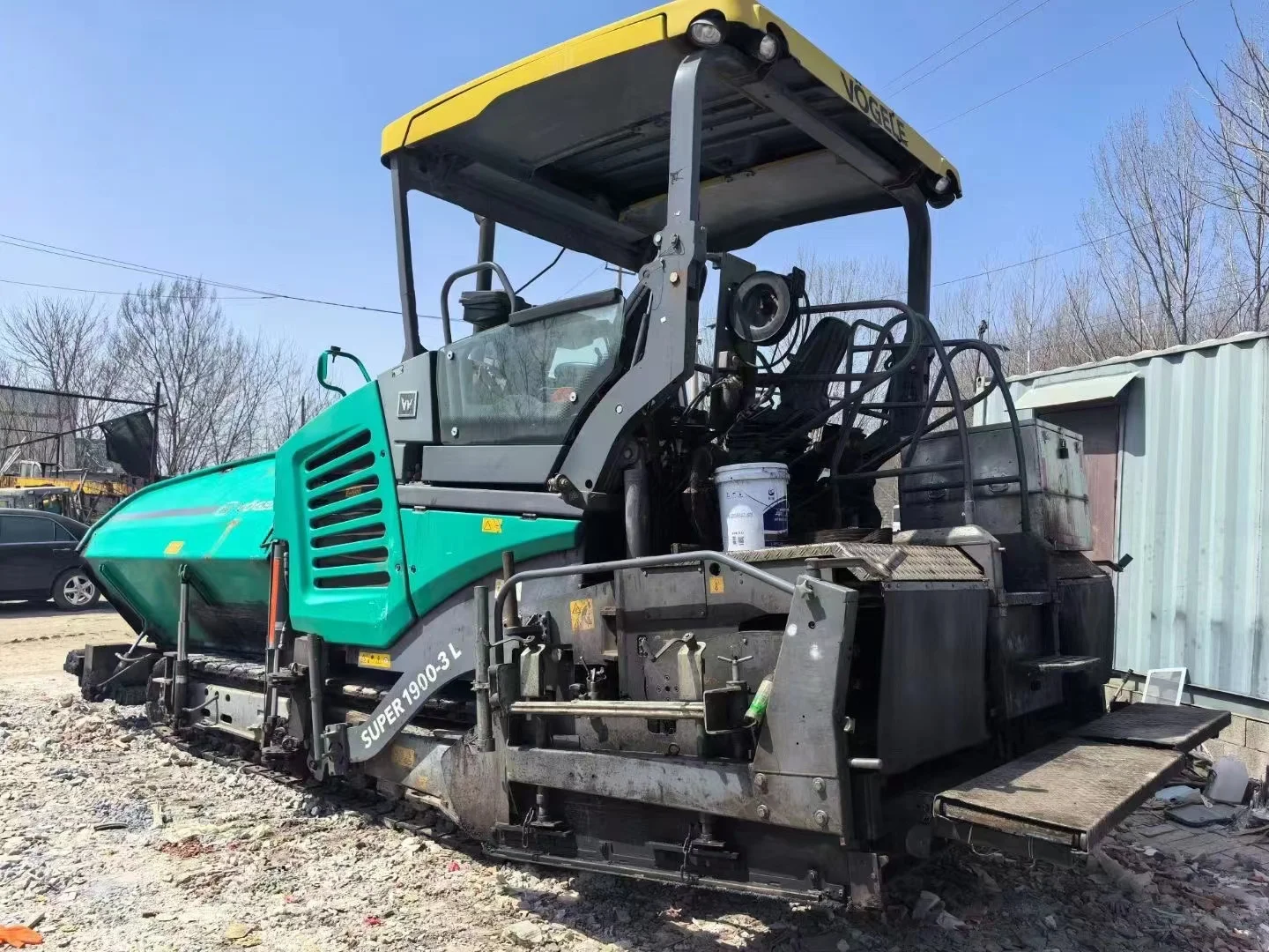 VOGELE SUPER1103-3 Подержанный асфальтоукладчик в хорошем состоянии Низкая цена ощутимая польза Простота использовании Подержанные асфальтоукладчики 1800.1900.2100.2200