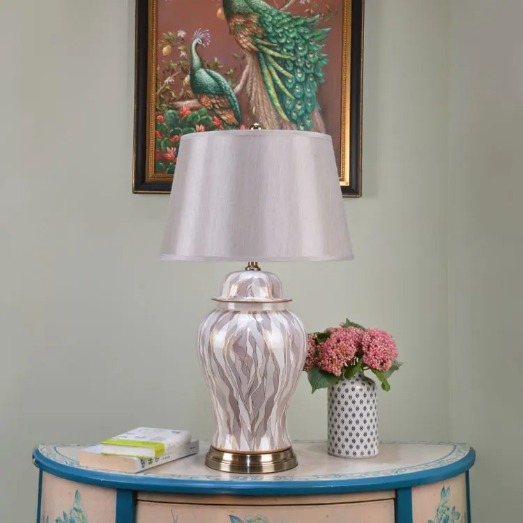 New fashion ceramic porcelain home hotel bedside table lamp for living room