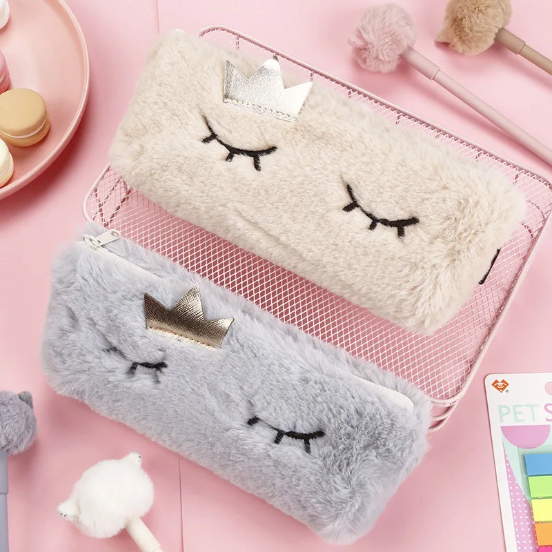 Feiyou New INS fashion hot selling girls kawaii cute plush zipper pouch fluffy pencil case with crown