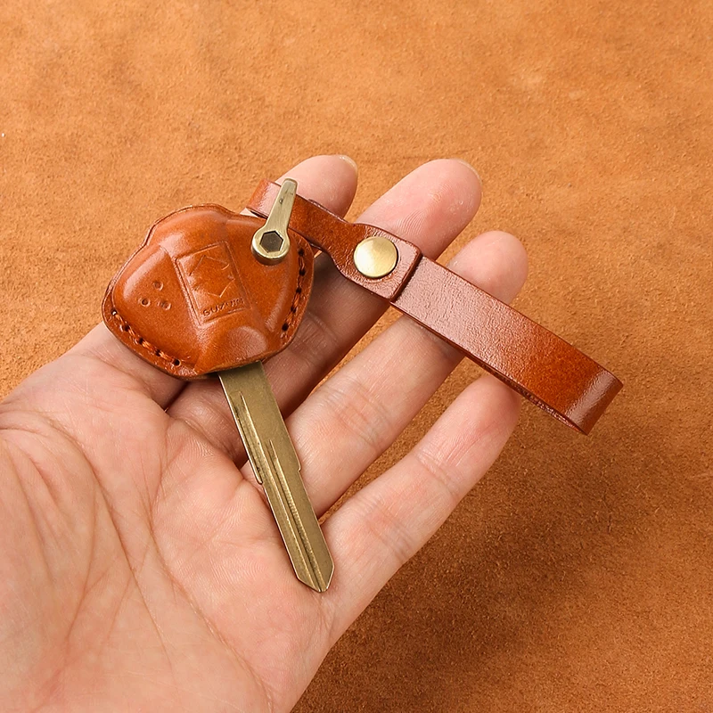 Hotsale Real Leather Key Case Fob Cover with Keychains For Suzuki Motor Motorcycle KeyRing key cover accessory