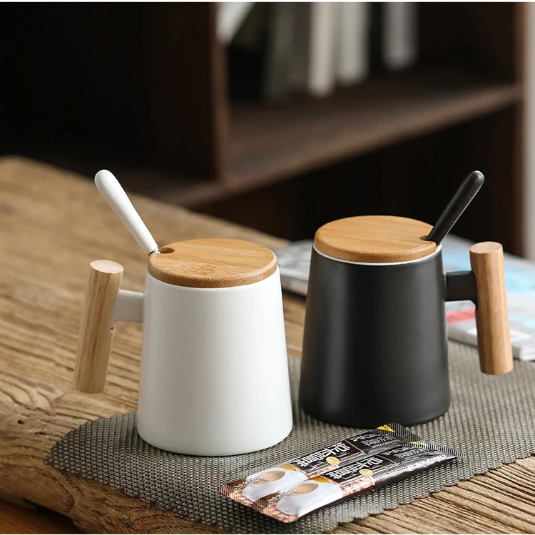 New Custom Color Sustainable Matte Wooden Handle Ceramic Drinking Tea Cup With Lid