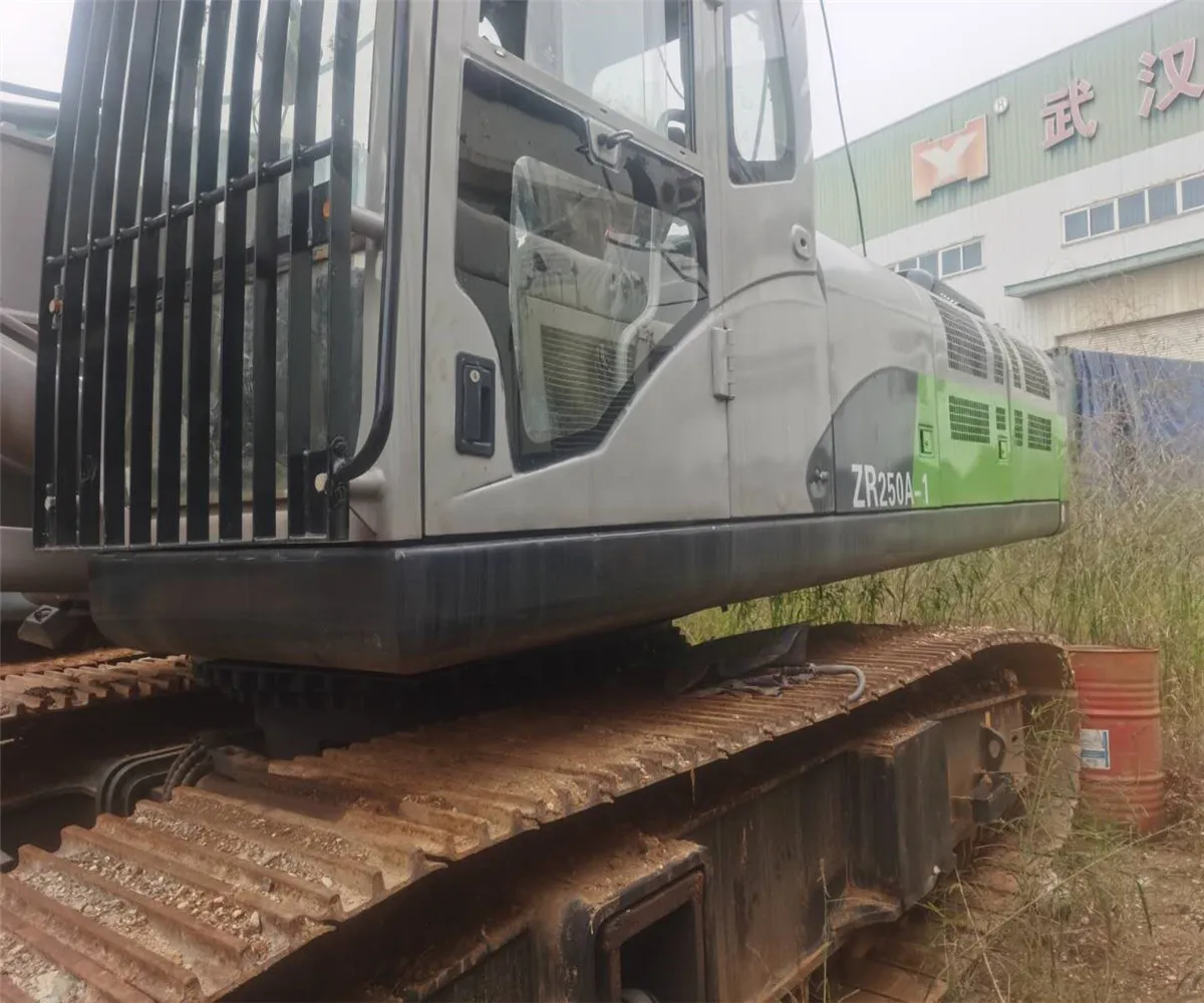 ZOOMLION ZR250A-1 250kN. drilling rig used condition Zoomlion ZR220 ZR150 ZR180 ZR280 rig piling machine for sale