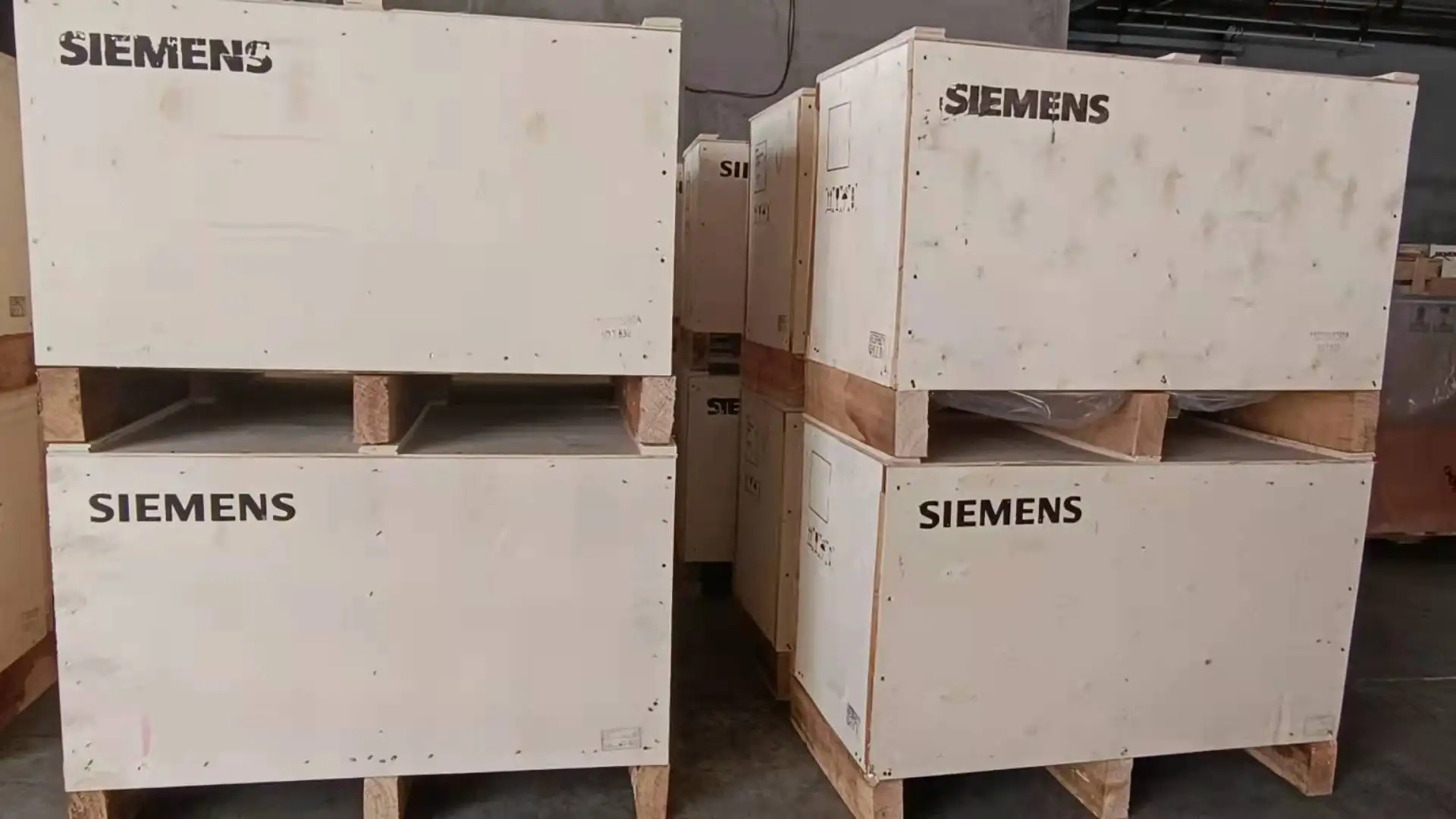 SIEMENS motor induction motor 3 phase 7.5kw 480v AC motor electric 10 hp