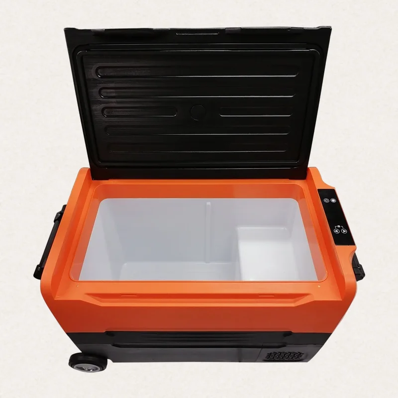 12V & 24V Car Refrigerator&Car Mini Portable freezer Car Refrigerator icebox with CE certificate