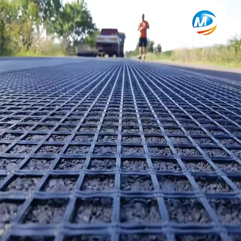 bitumen coated  fiberglass geogrid geotextile factory price for Soft foundation reinforcement, asphalt pavement construction