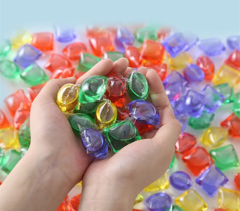 Wholesale  environment-friendly liquid Laundry Washing capsules Laundry beads washing powder  laundry detergent capsules