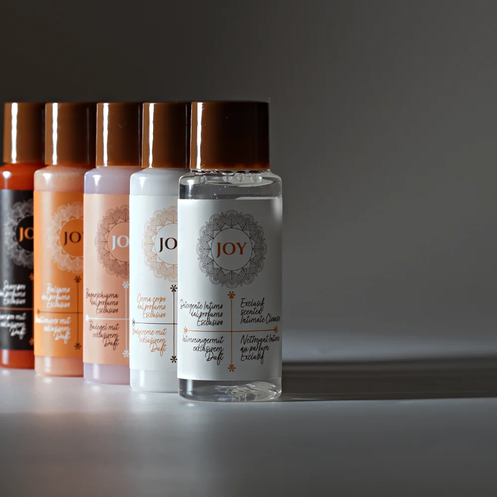 Luxury Star Hotels Custom Logo Guest Room Travel Spa Hospitality Disposable Hotel Amenities