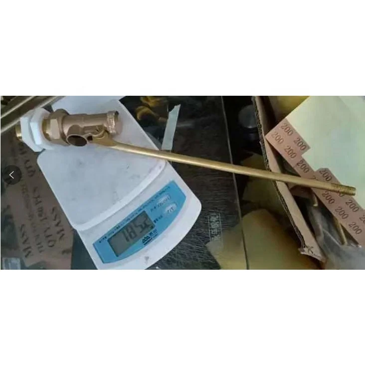 Водяной бак поплавковый шаровой клапан мини-шаровой регулятор латунный Fioat для резервуара хранения