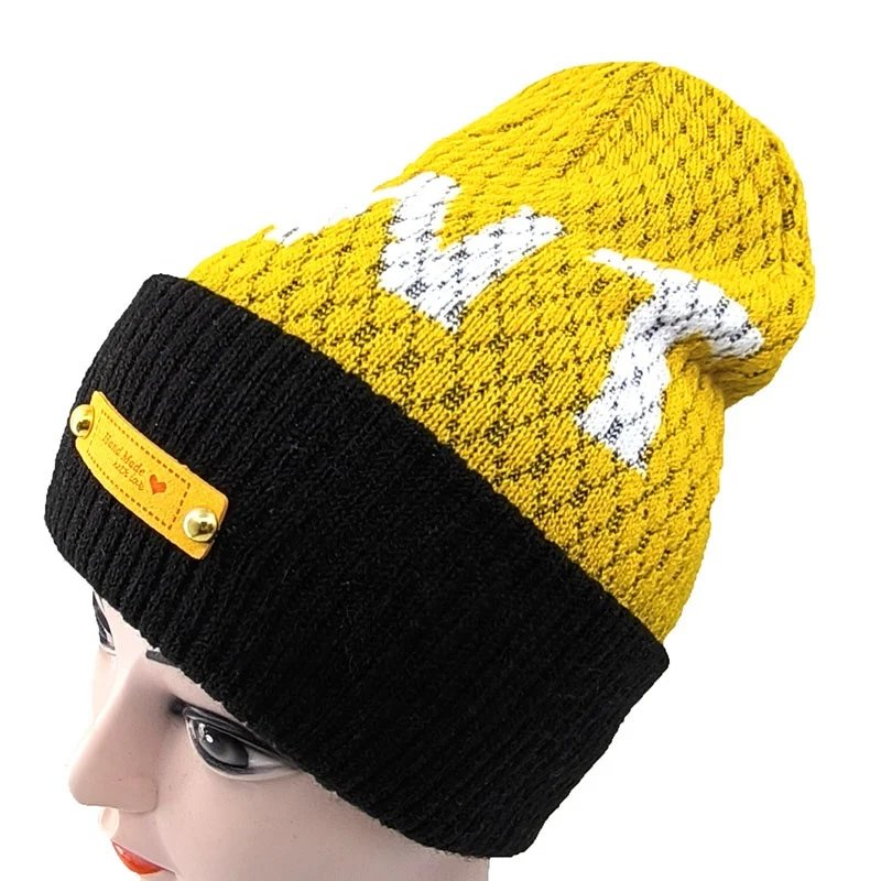 The Newest Trend Design China Products 2024 Fashion Accessories Lady Women Honeycomb Ribbed Cuff Beanie Knit Hat Winter Waffles