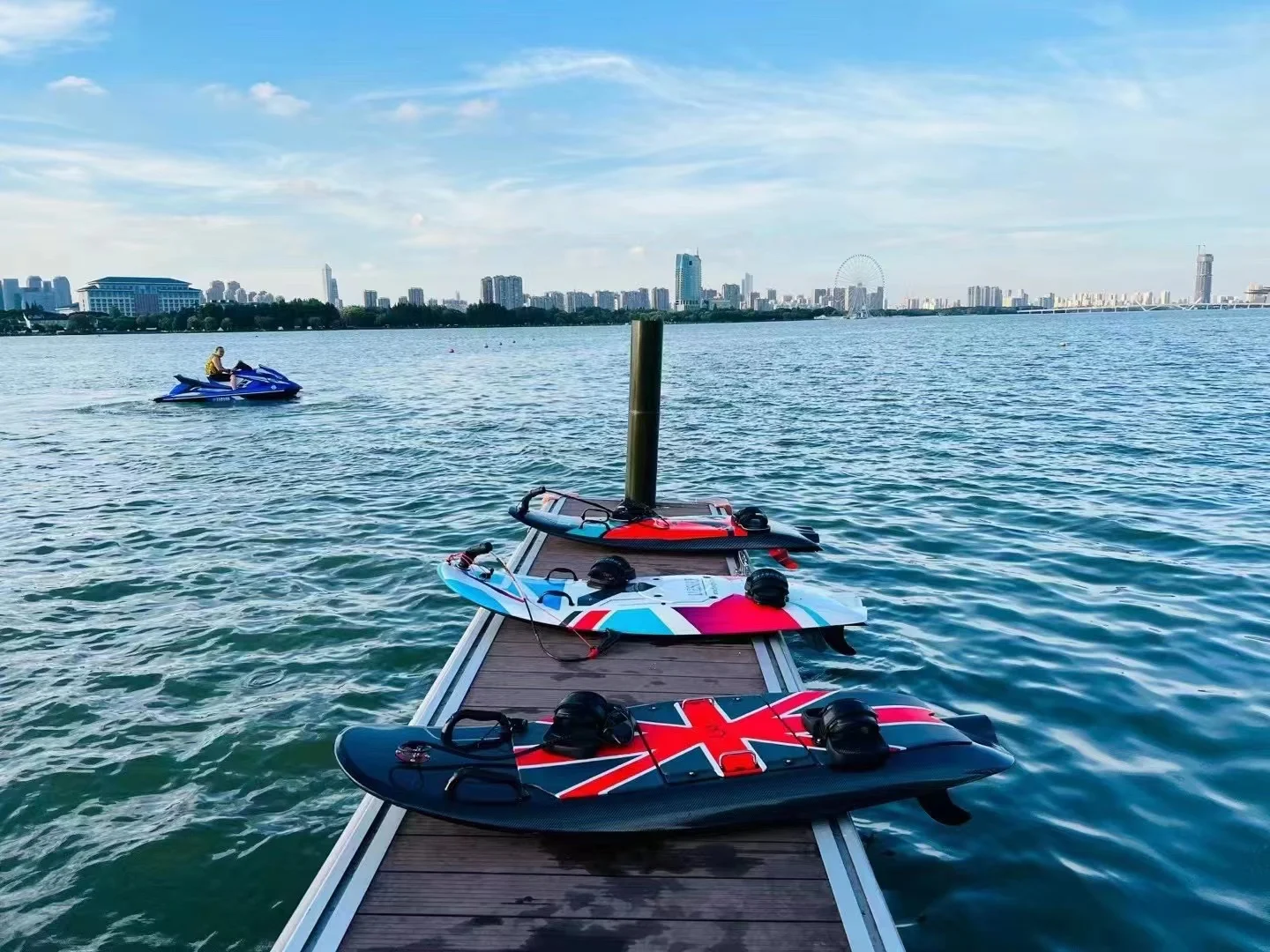 HAVOSPARK 72V 51Ah Lithium Battery 20KW Jet Powered Wireless Electric Surfboard Motorized Jet Board Motor Surfboard