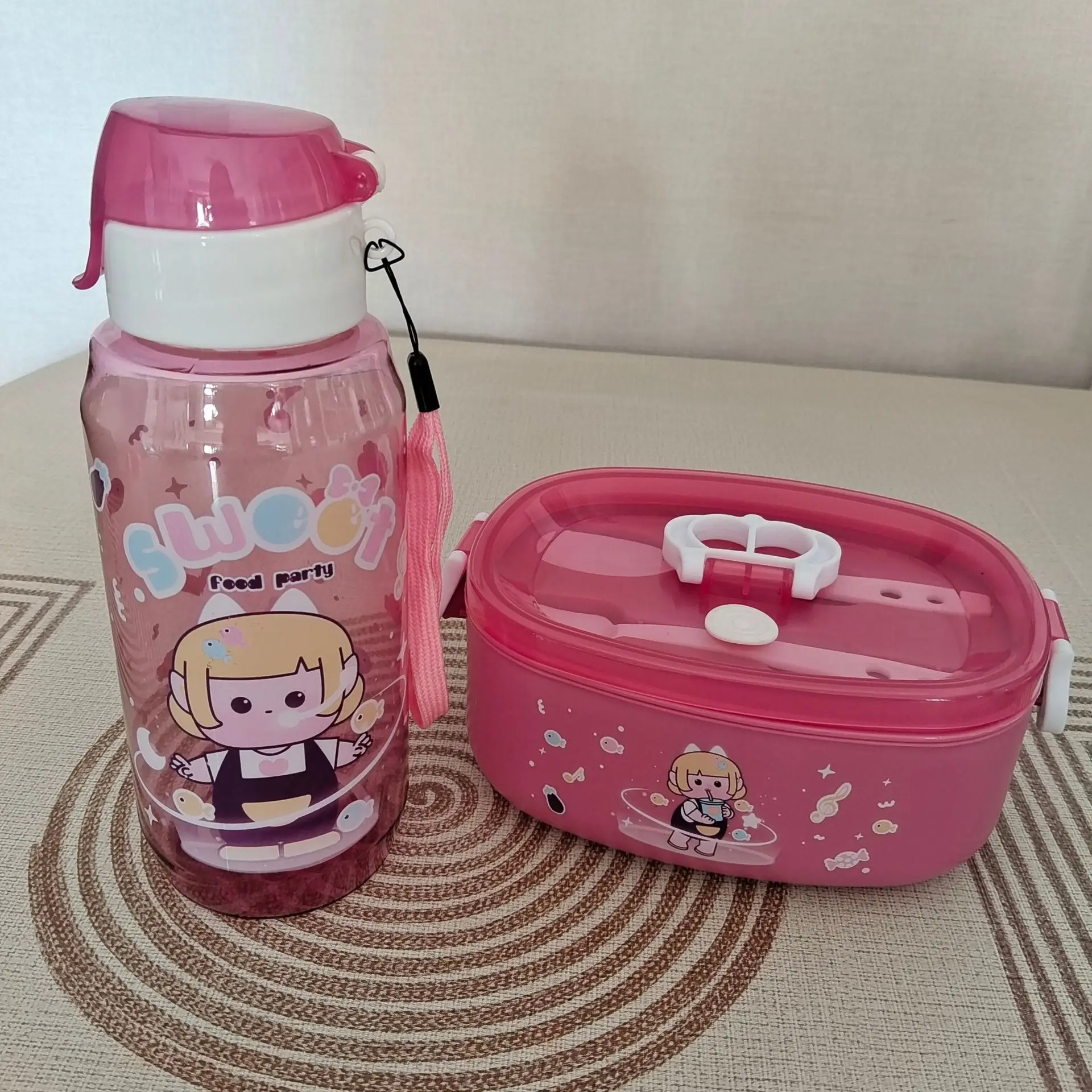 2023 new design oval shape cute children plastic school lunch box sets for kids with water bottle