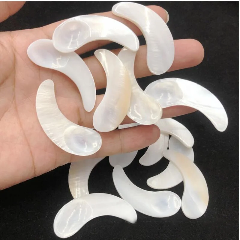 Natural Mother of Pearl River Shell Spoon Caviar Spoon Ice Cream Spoon