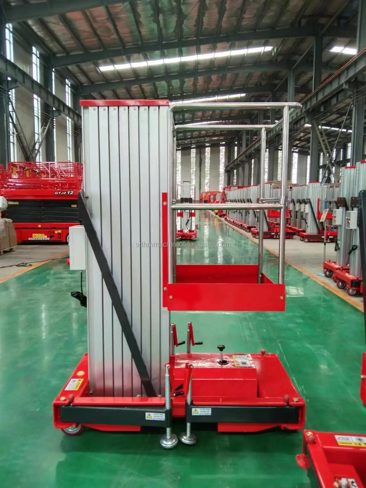 4-10m Height good quality aluminum single mast vertical one man lift tables