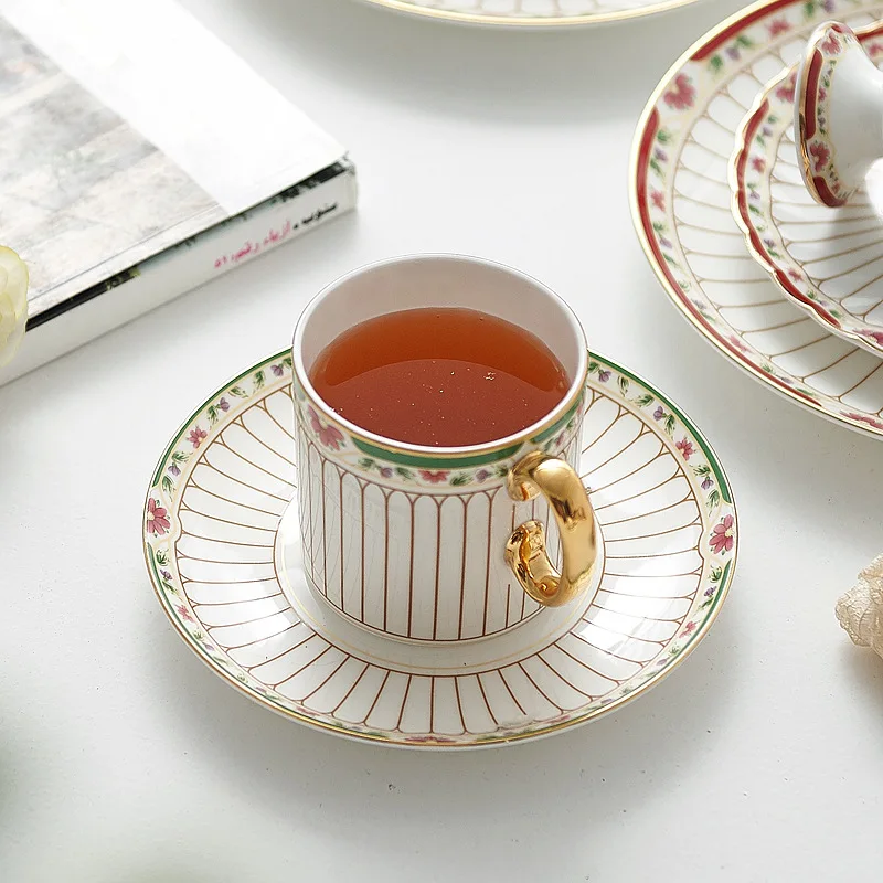 High Quality Flower Style English Tea Gift Sets China Ceramic Tea Set With Teapot For Wedding