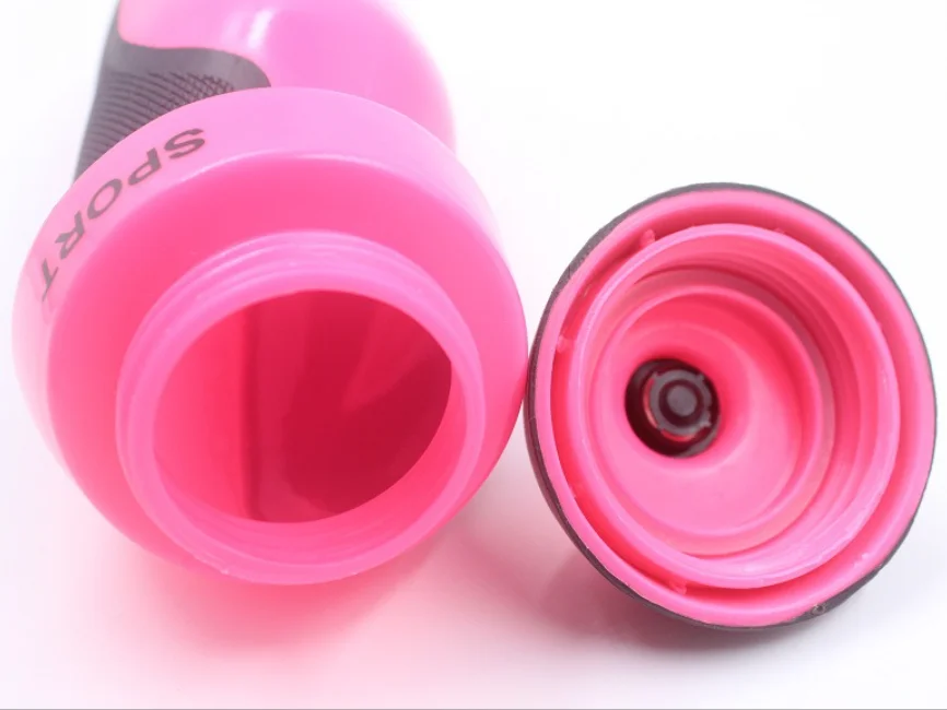 Squeeze plastic sport water bottle shaker,plastic bottles for drinks packaging
