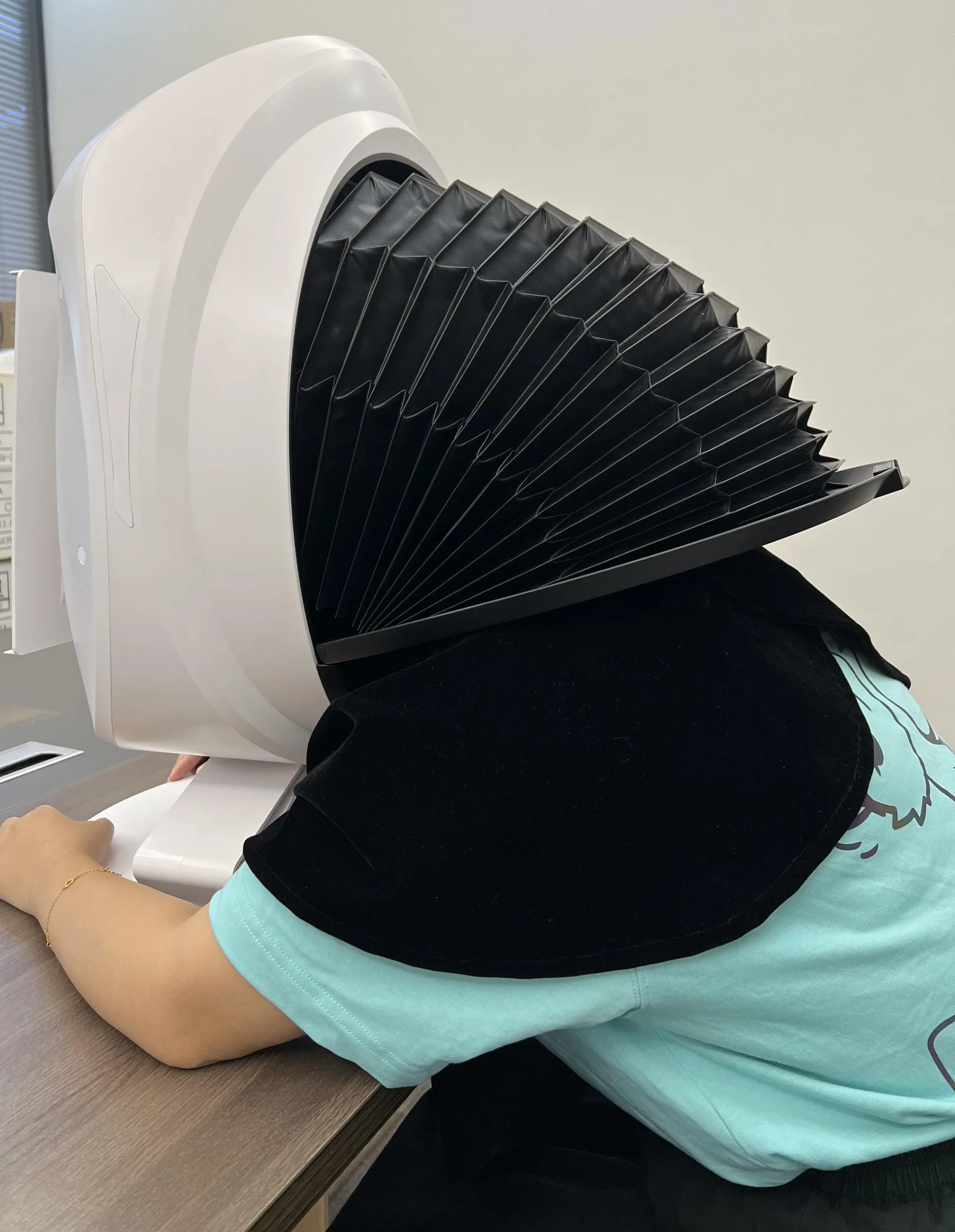 Feier industrial camera skin analyzer AI 9spectra 19results blue light disinfection moisture detection pen 16languages 15.6inch