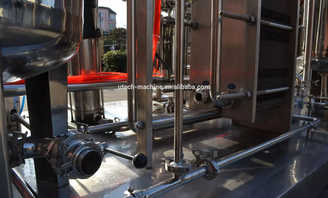 Full automatic carbonated soft drink sparkling water carbonator CO2 beverage mixer production