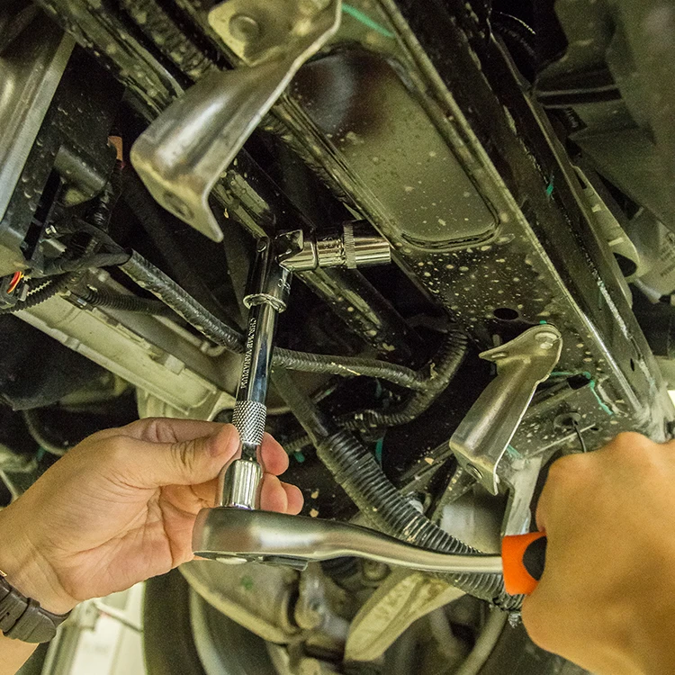 Хорошее качество, качественная углеродистая сталь, 85 шт., Набор комбинированных механических инструментов