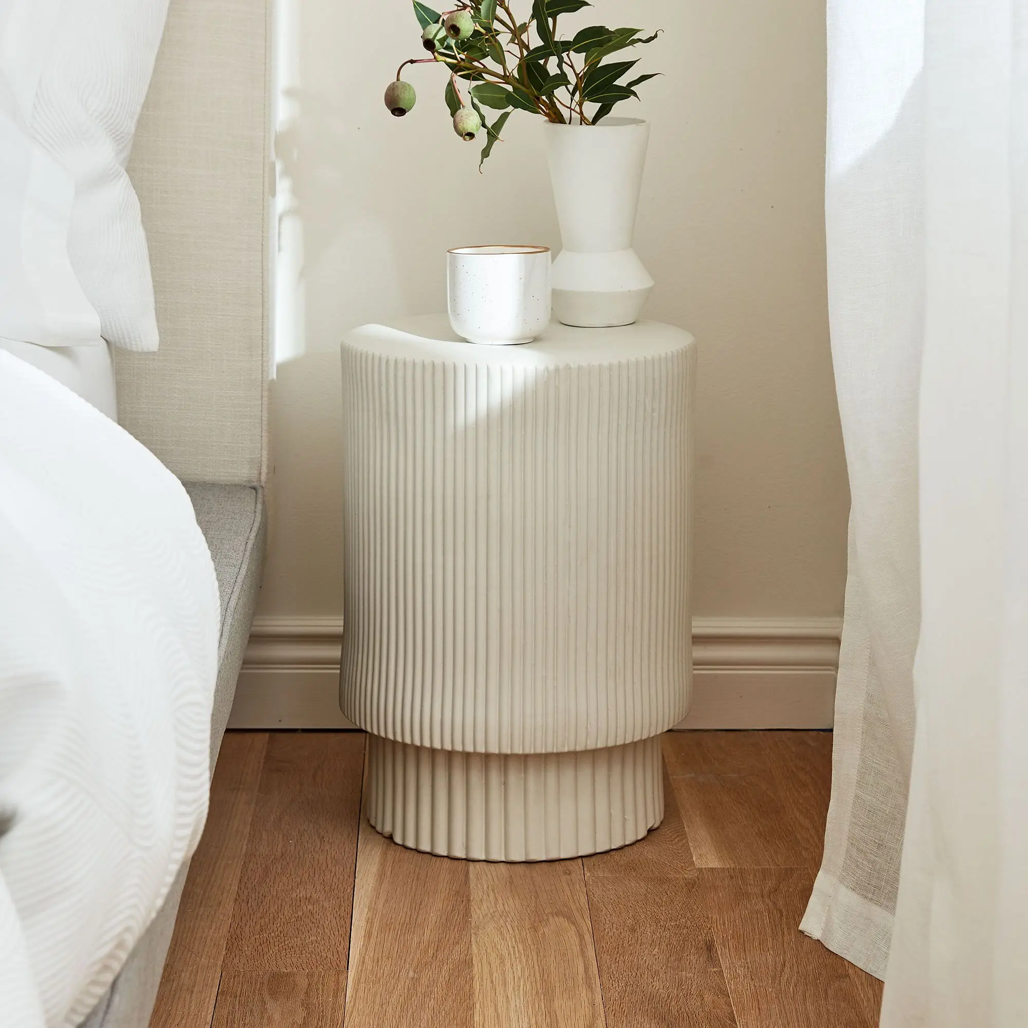 Modern white Coffee Table Round side coffee Table For Living Rom and Bedroom