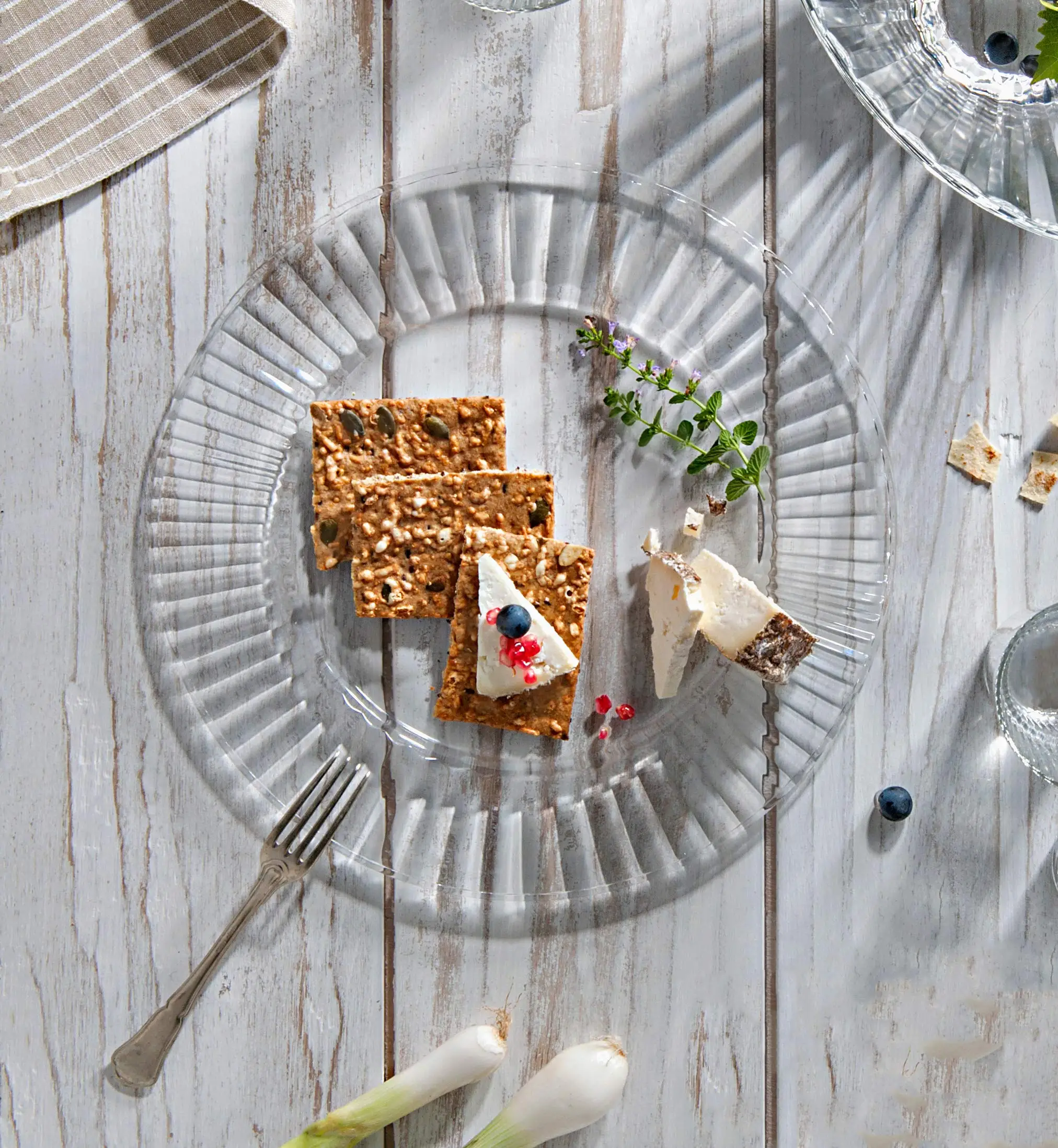 Wholesale European glass Diamond cut design Transparent  Charger  Plate  Diameter  customized 7.5/9/10.5/12 inch 19/23/27/31 cm