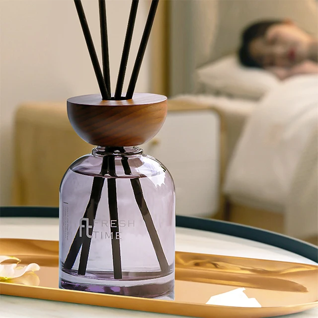 Vietnam Home Hotel Transparent Glass Essential Oil Aroma Reed Diffuser Luxury Scenting With Wooden Cap