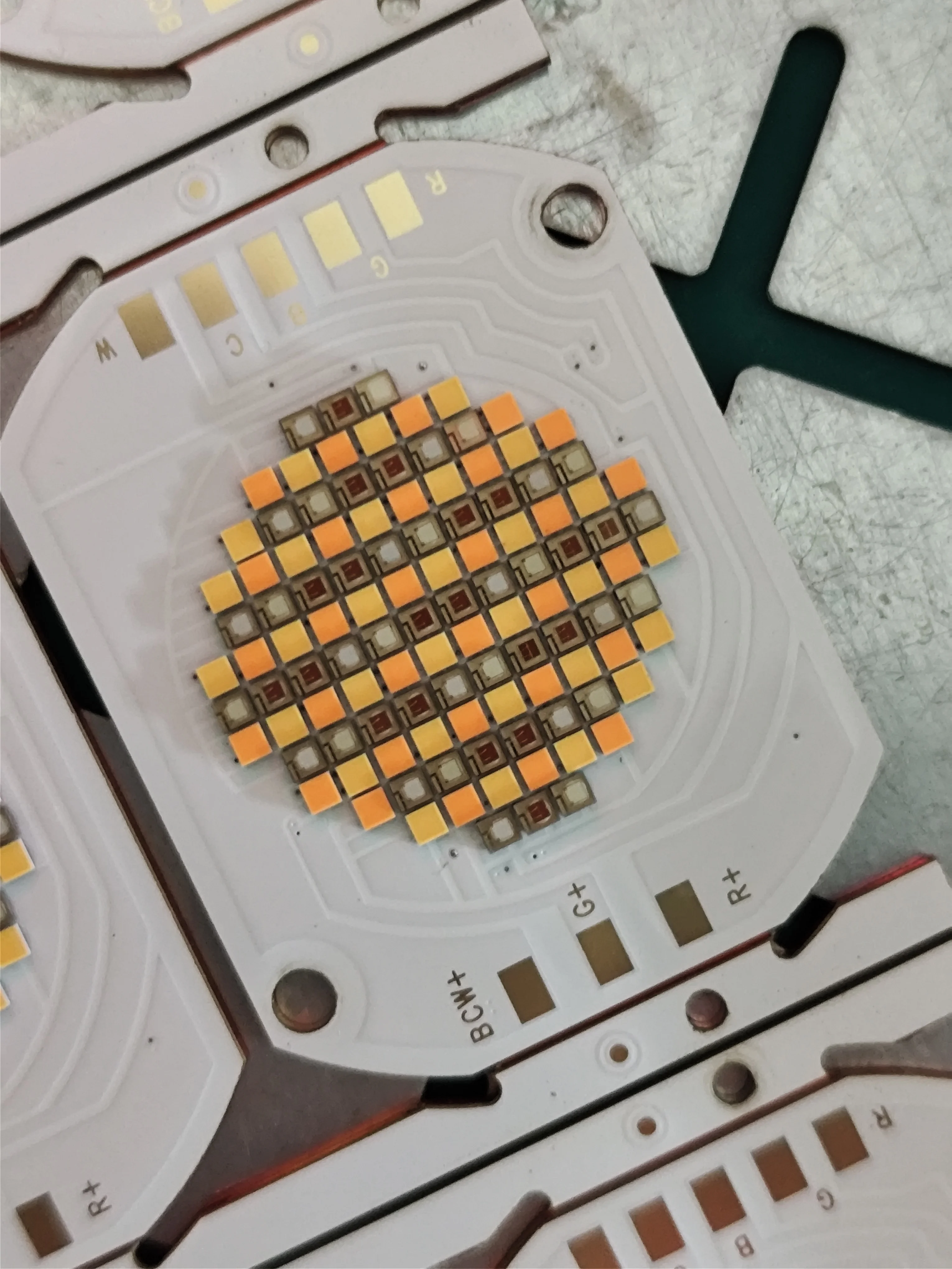 Shenzhen manufacture High CRI 95Ra RGBWW RGBWY RGBCW Five Colors LED COB CHIP for video photpraphy lighting 350W 500W