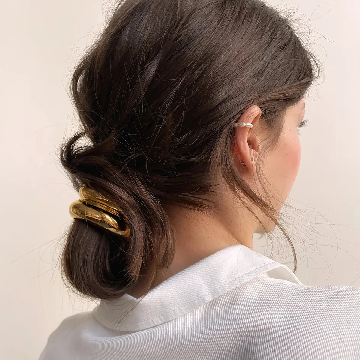 European and American stainless steel scrunchie advanced sense ins smooth U-shaped black leather band titanium steel hair rope