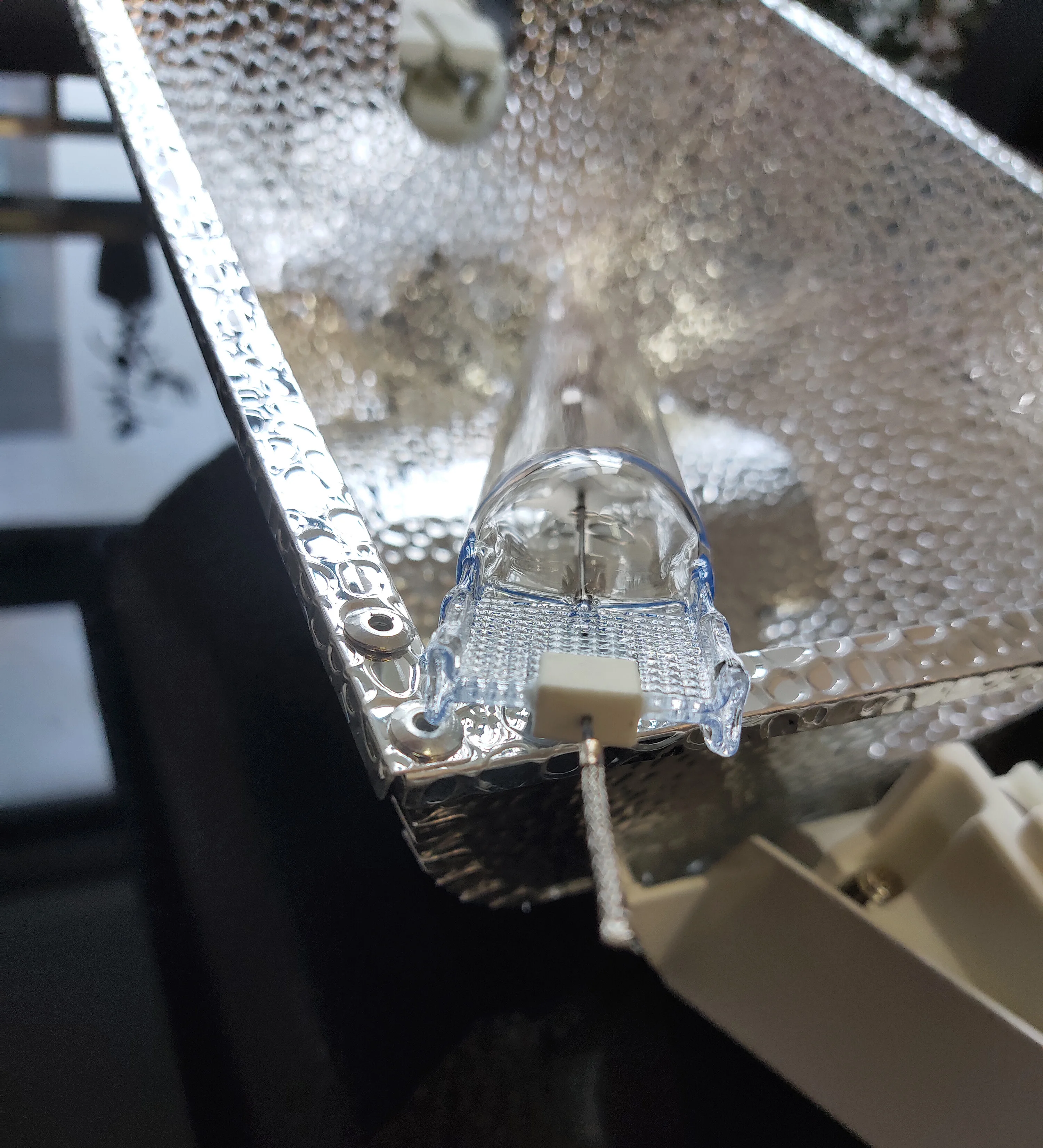 CMH 630W double ended full spectrum usage for indoor horticulture