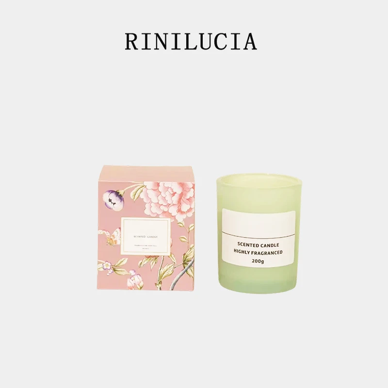 Handmade Customized Luxury Pillar Candles Scented Soy Wax Candles for New Year Decorations and Bars Candles Scented Luxury