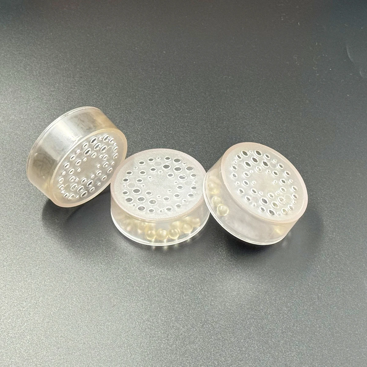 Custom Wholesale  Cigar Accessories Shape Mini Portable Cigar Moisturizer Plastic Cigar Humidifier with Flower Mud