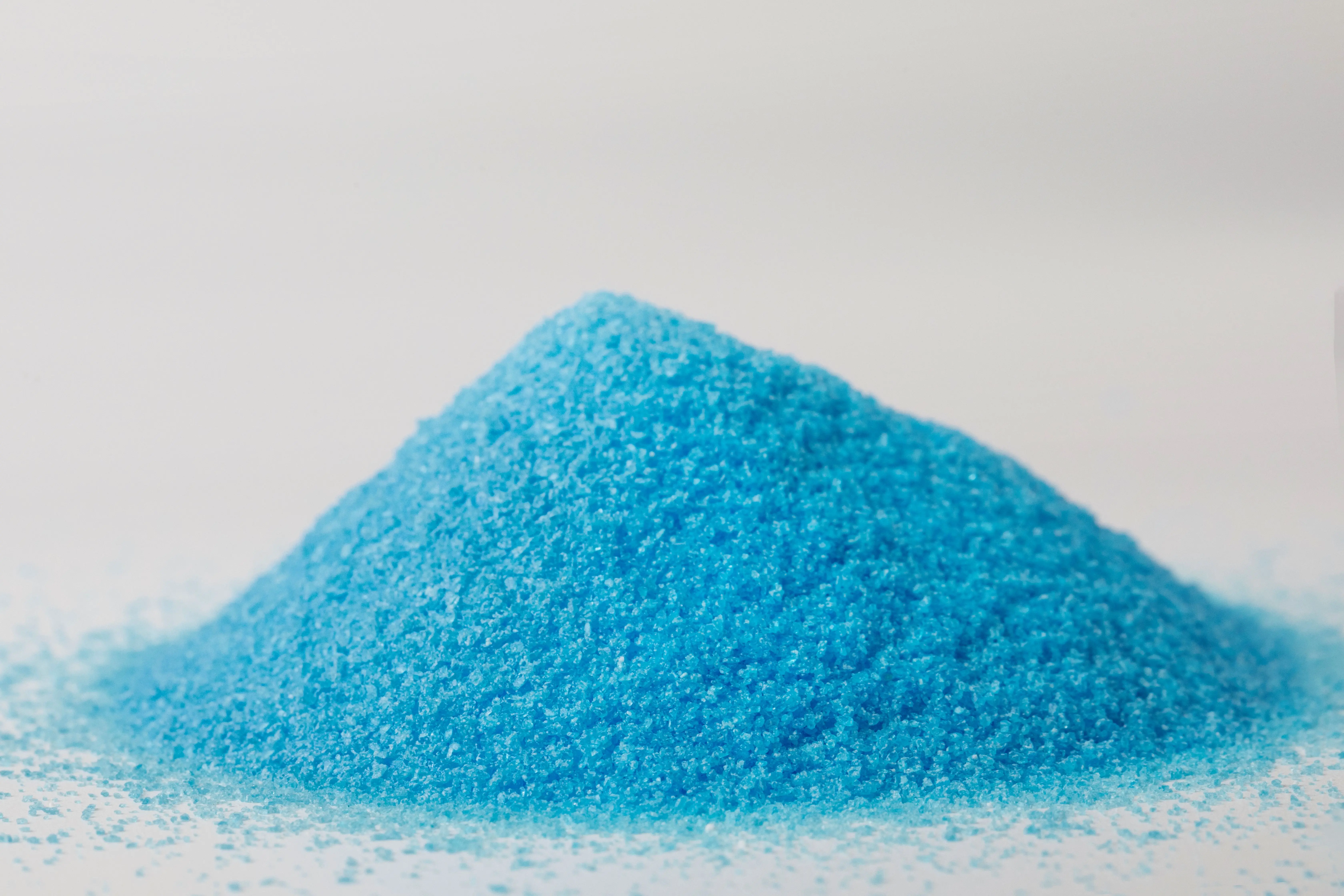 FAMI-QS/ISO/GMP certified sustar supply cuso4 5h2o animal feed additive monohydrate pentahydrate copper sulfate