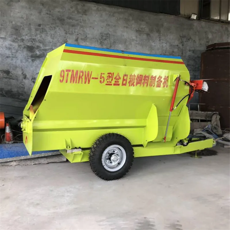 Самозагружаемый самоходный легкоруль Tmr Wagon молочные рационы рациона разных размеров смеситель для крупного рогатого скота 22p