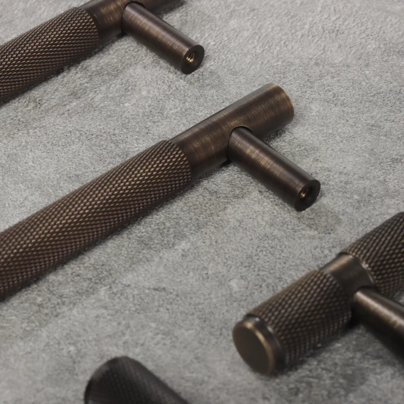 Qiansi 5 inch Antique Bronze Brass Handle Pull Knurled Diamond cross line Finish for furniture kitchen cabinet drawer door knob